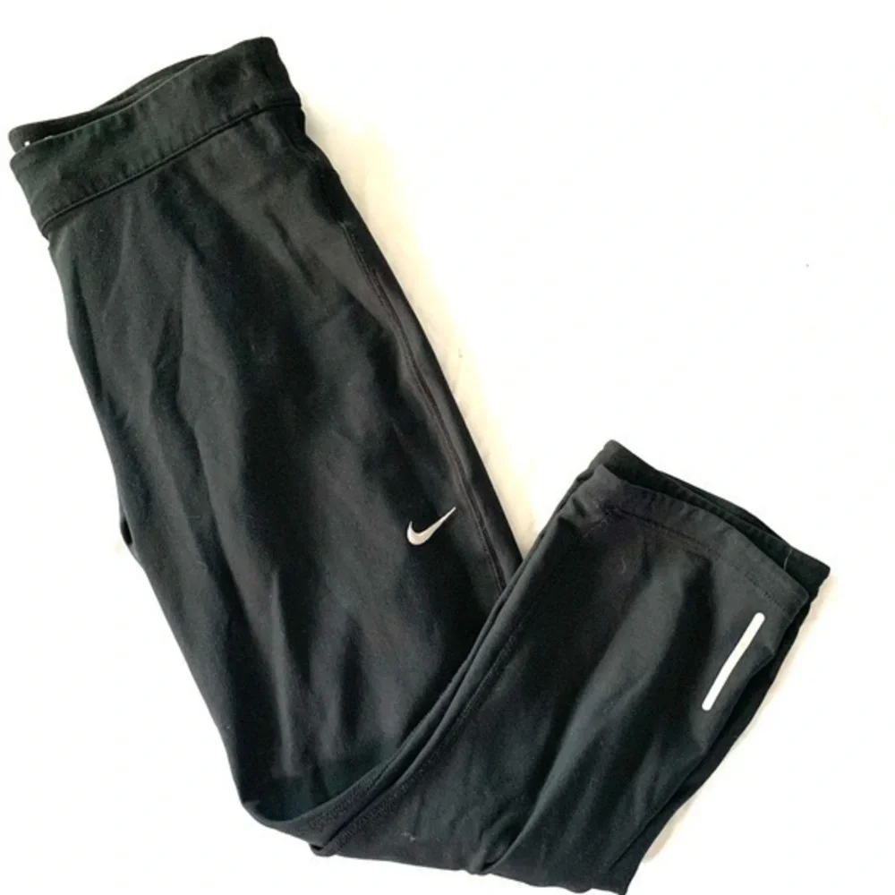 Nike Dri-Fit Women's Cropped Leggings Size M